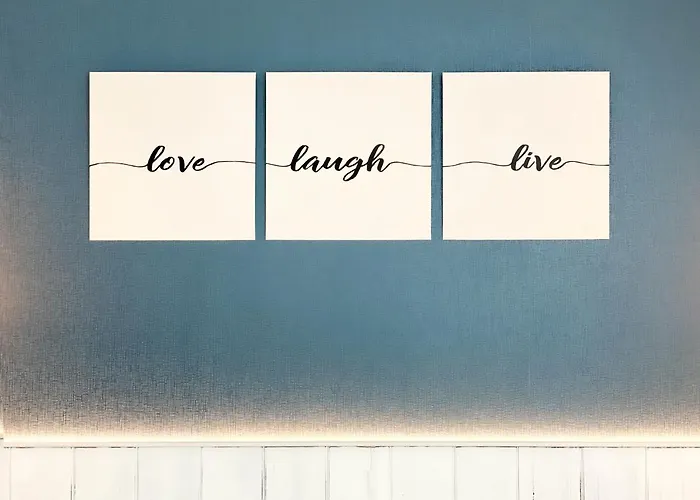 Πανσιόν Casual